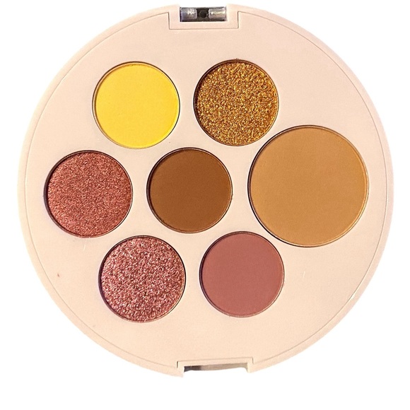 Pear Nova Eyeshadow Palette.53 OZ - Picture 2 of 6